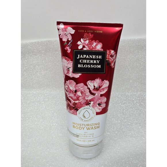 Japanese Cherry Blossom Moisturizing Body Wash 10 Fl Oz By Bath & Body Works - Picture 1 of 2